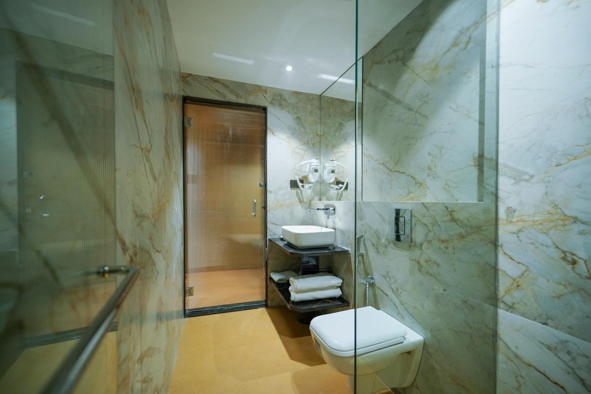 Hotel Park Inn Nellore - Near The Hospital & Highway Eksteriør bilde